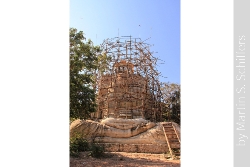 Koh Larn Buddha Statue konstruktion Bild 2