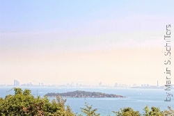 Koh Larn Panoramablick zur Küste des Festlandes